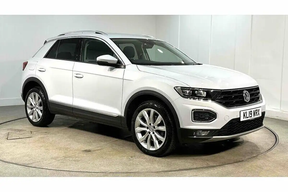 2019-volkswagen-t-roc-20tdi-sel-dsg-big-10