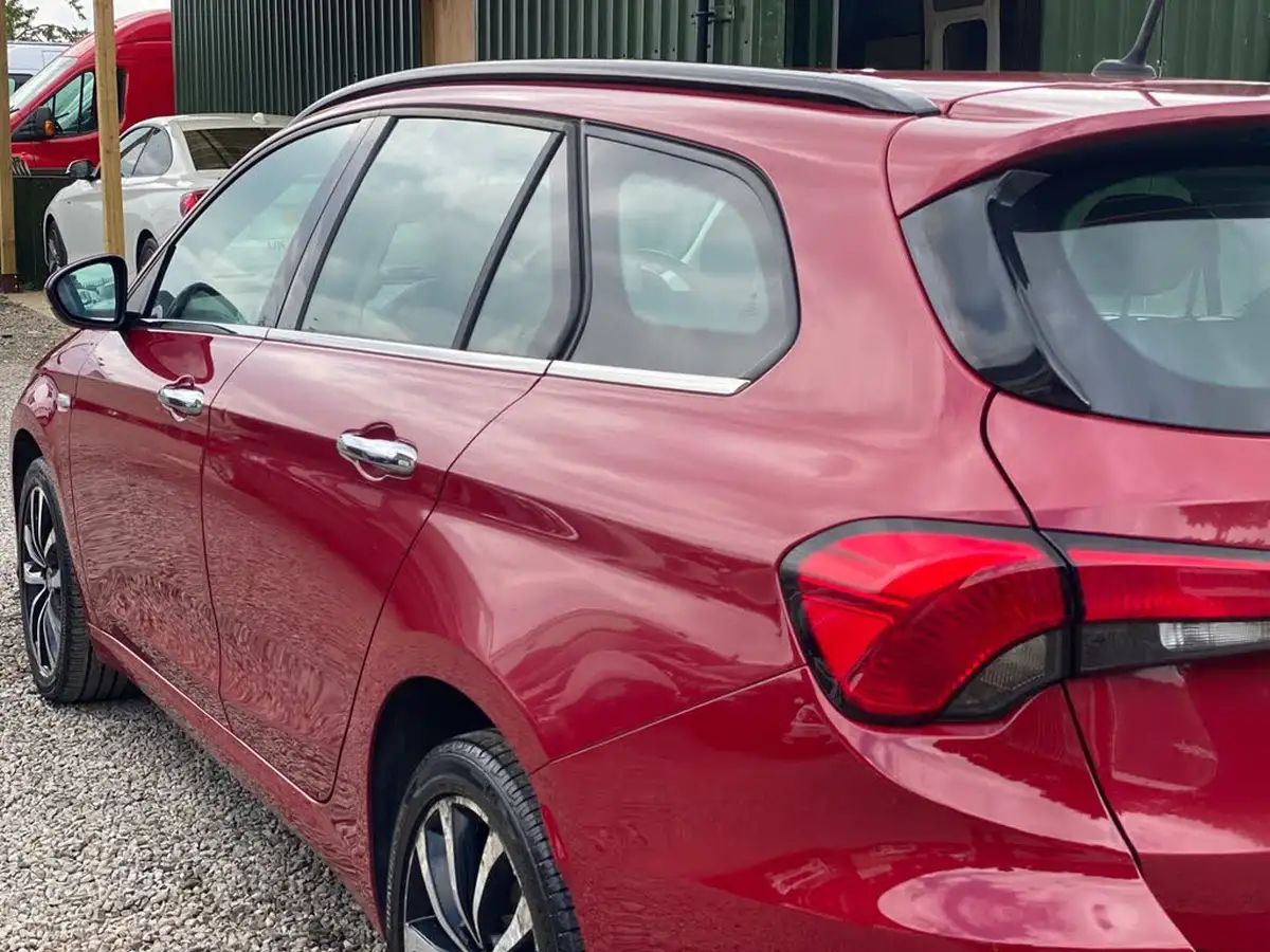 2017-fiat-tipo-16multijet-lounge-station-wagon-big-24