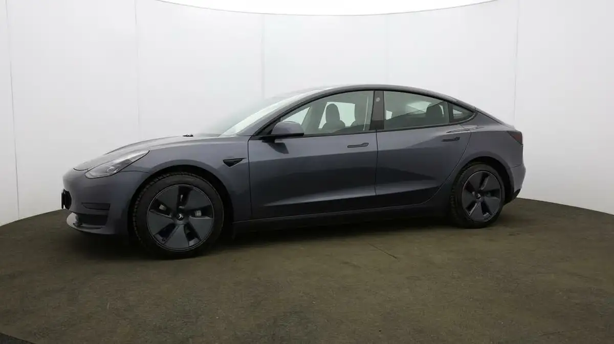 2021-tesla-model-3-e-standard-plus-big-32