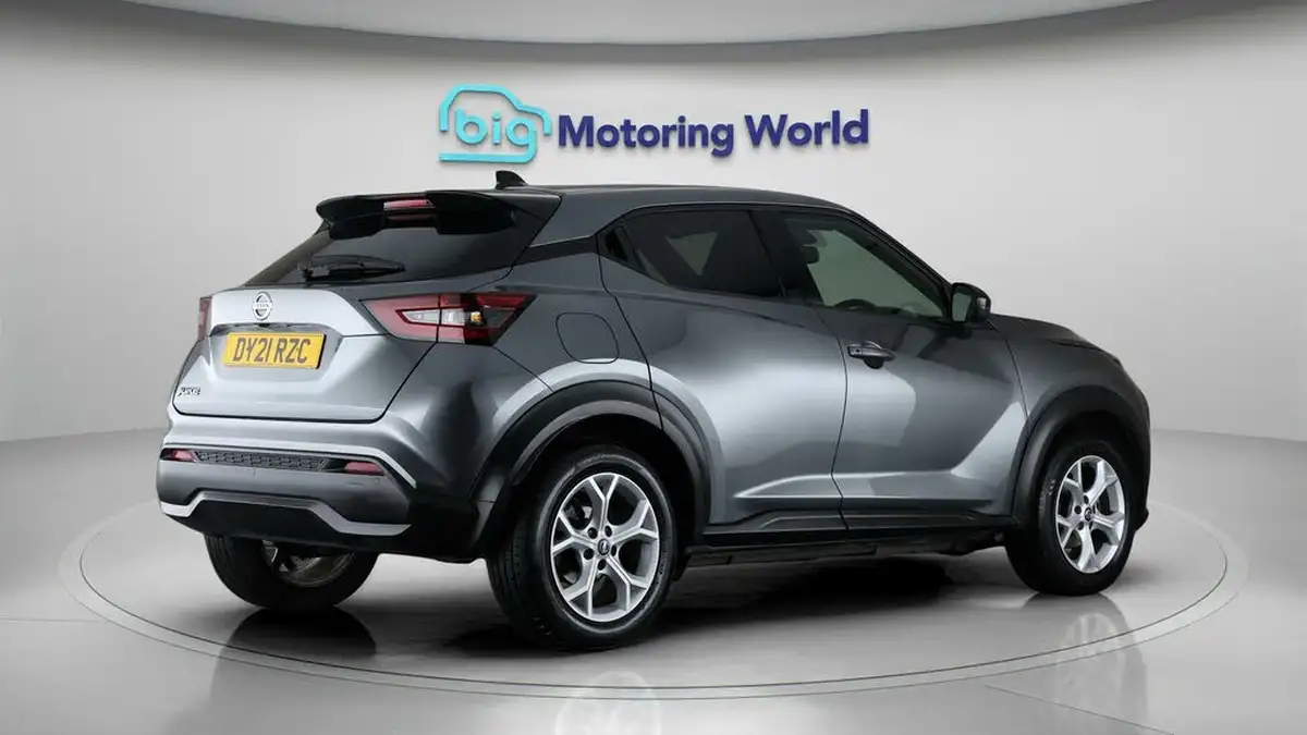 2021-nissan-juke-10-dig-t-n-connecta-big-6