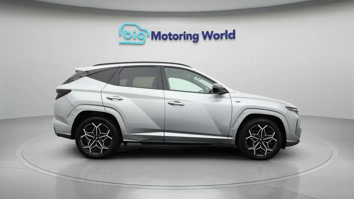 2022-hyundai-tucson-16-t-gdi-n-line-230ps-hybrid-auto-big-7