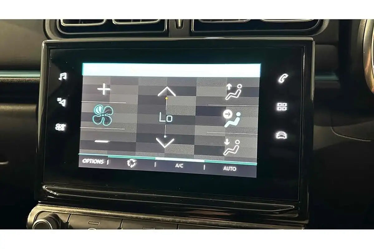 2021-citroen-c3-12-puretech-shine-plus-83ps-big-38
