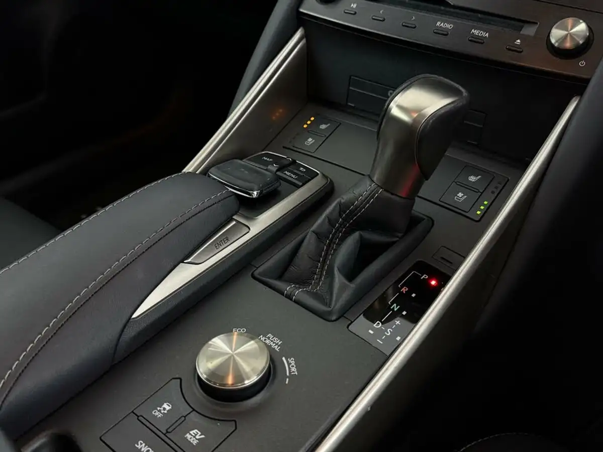 2018-lexus-is-300h-25-advance-lexus-navigation-big-36