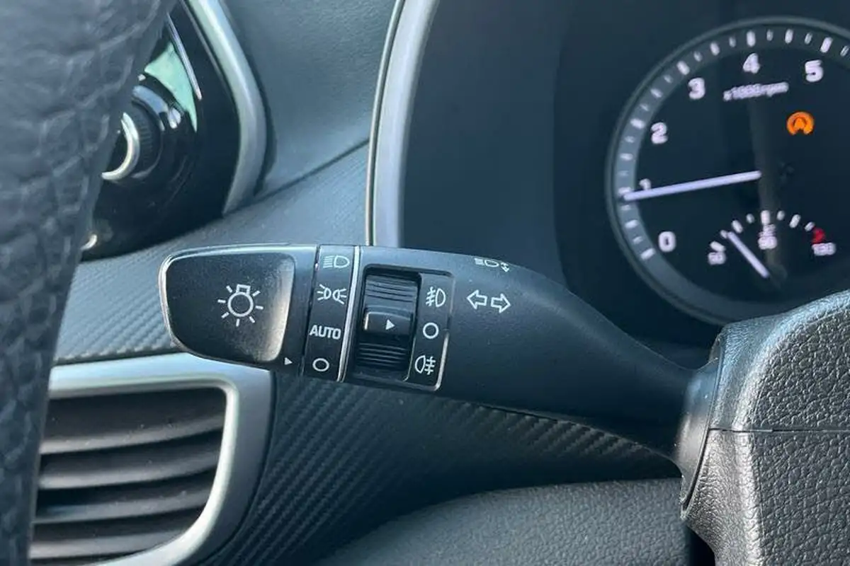 2019-hyundai-tucson-16-gdi-se-nav-big-13