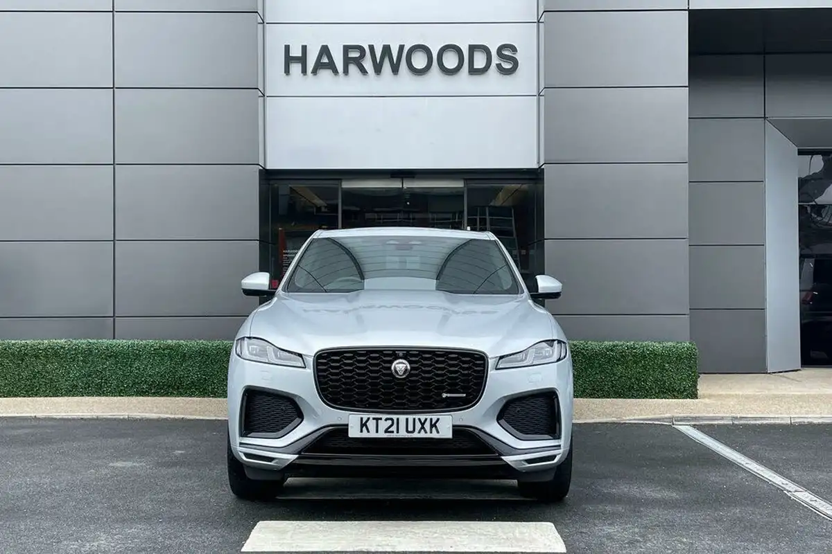 2021-jaguar-f-pace-20-d200-r-dynamic-hse-mhev-big-13