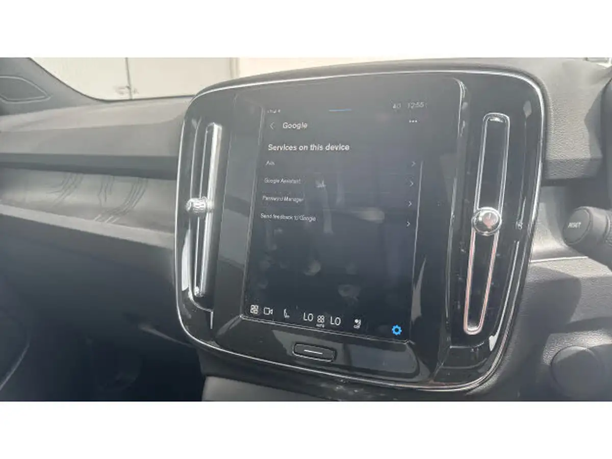 2023-volvo-xc40-e-recharge-ultimate-235bhp-big-42