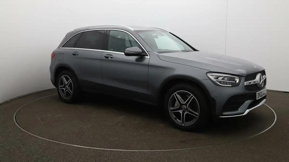 2022-mercedes-benz-glc-class-20d-glc220d-amg-line-195ps-station-wagon-5d-1950cc-4matic-plus-big-43