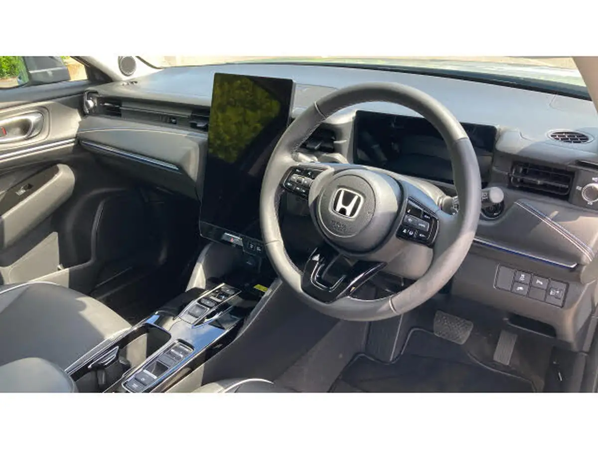 2024-honda-eny1-e-elegance-big-18
