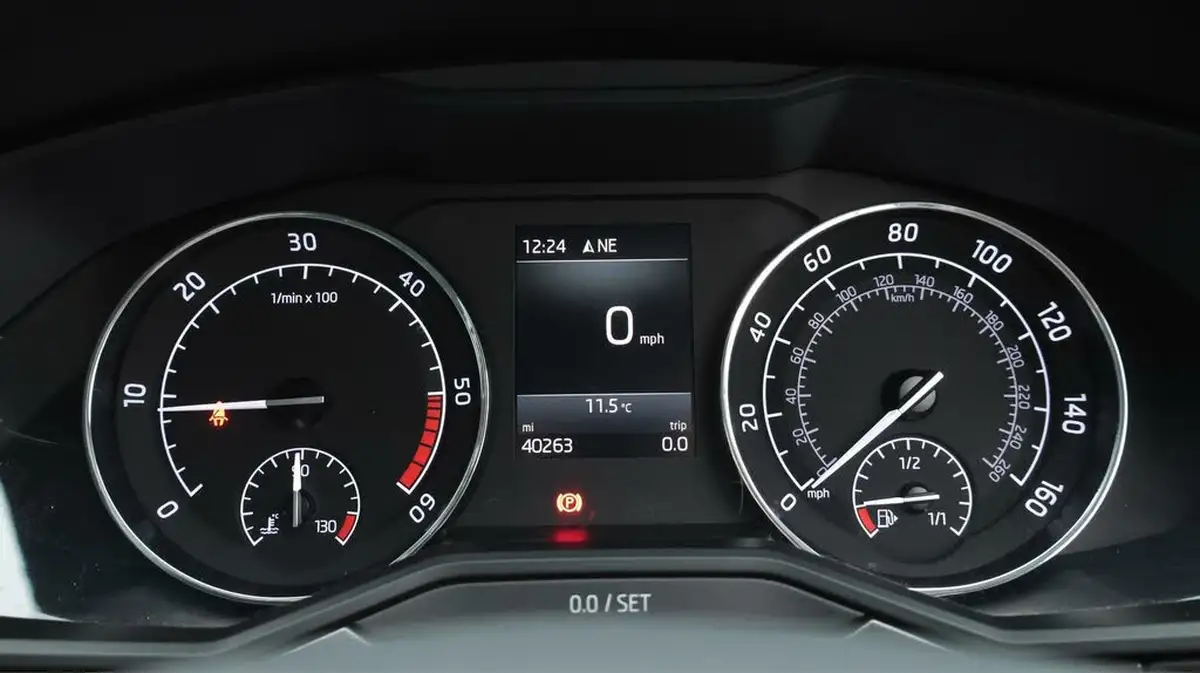 2018-skoda-superb-20tdi-scr-se-l-executive-190ps-estate-big-10
