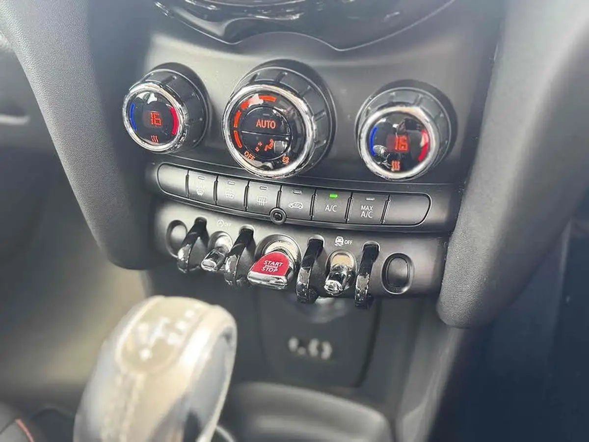 2017-mini-cooper-15-cooper-ss-hatchback-5d-auto-big-24