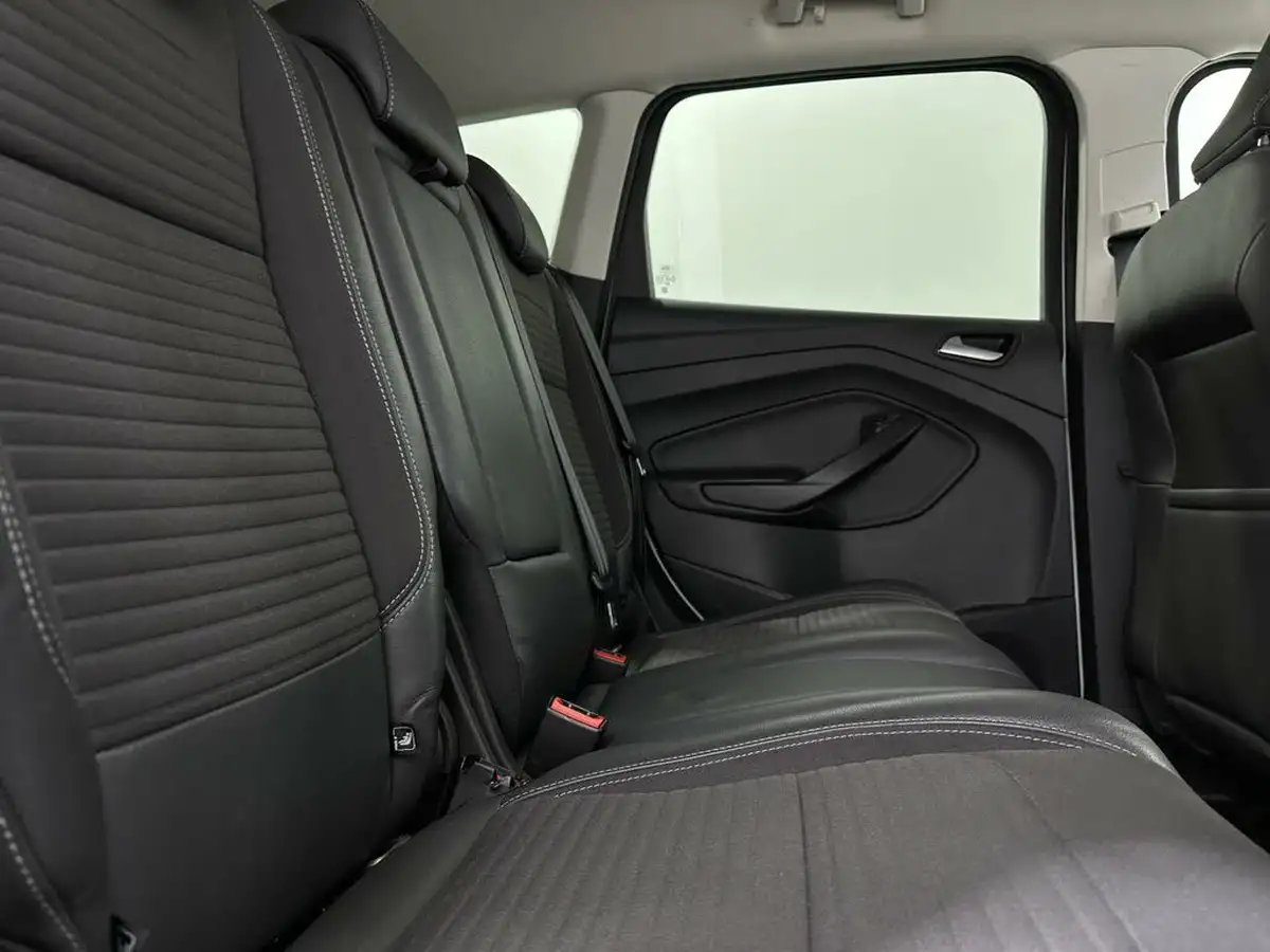 2017-ford-kuga-20tdci-titanium-150ps-big-36