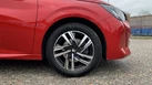 2023-peugeot-208-12-puretech-allure-premium-100ps-small-17