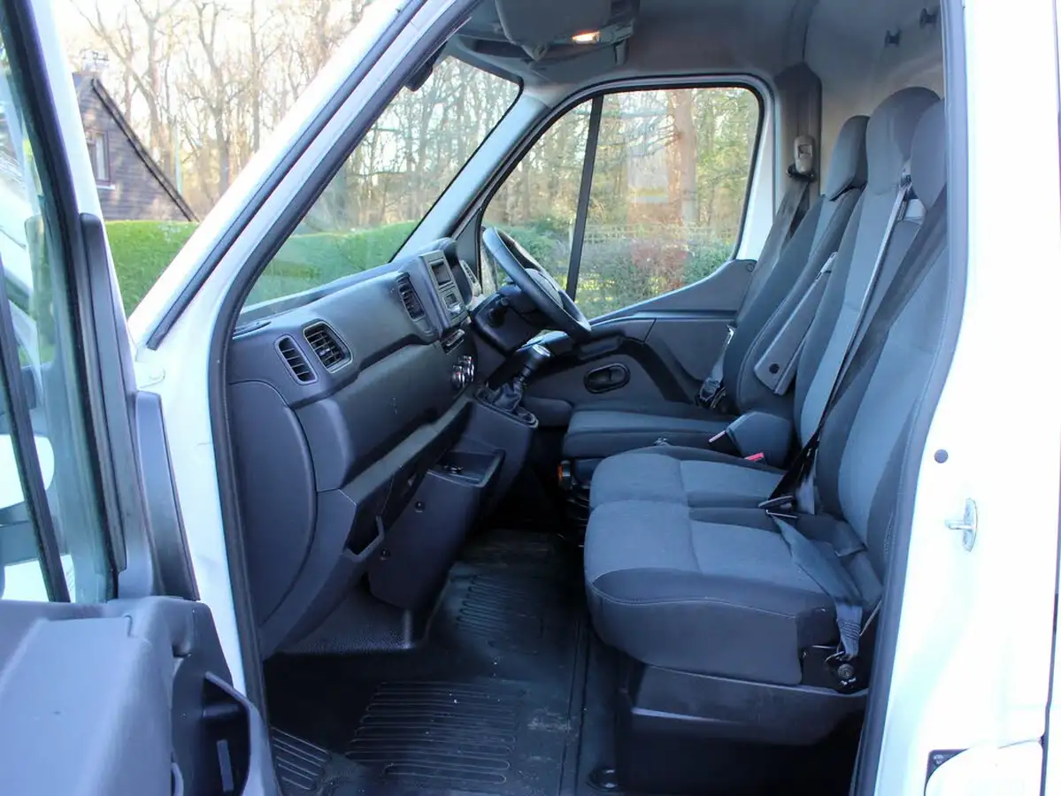 2021-renault-master-23dci-lm35-135-business-eu6d-panel-big-3