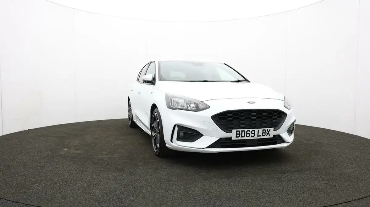 2019-ford-focus-10t-st-line-x-hatchback-big-51