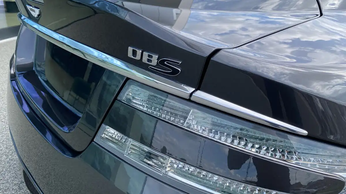 2009-aston-martin-dbs-60-touchtronic-big-24
