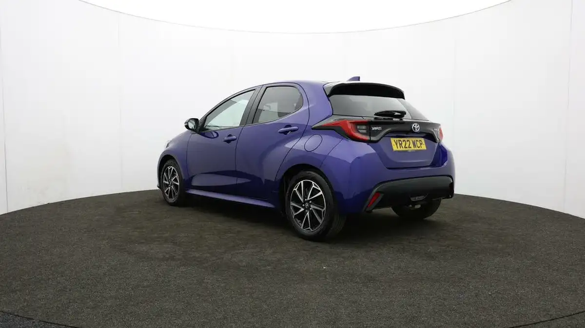 2022-toyota-yaris-15-vvt-i-design-big-78