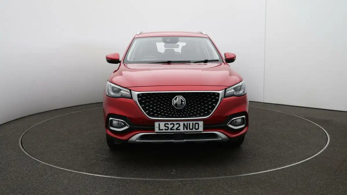 2022-mg-hs-15t-gdi-excite-162ps-dct-big-37