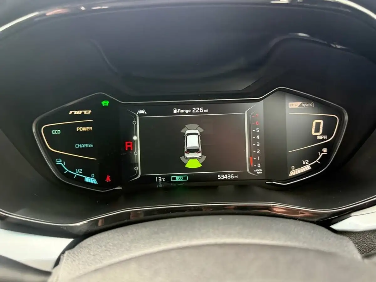 2022-kia-niro-16-gdi-3-156kwh-big-14