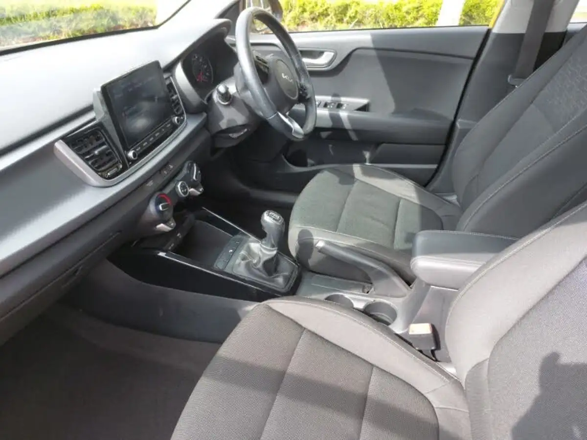 2022-kia-rio-10-t-gdi-2-big-4