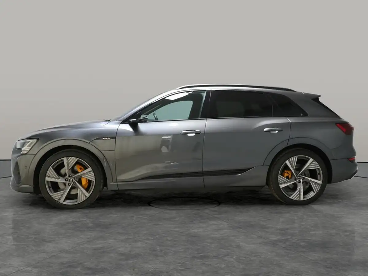 2021-audi-e-tron-50e-vorsprung-station-wagon-big-18