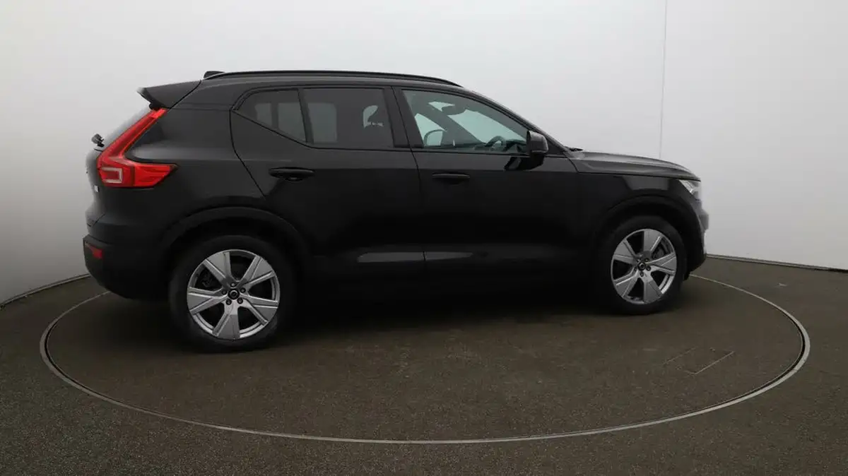 2021-volvo-xc40-e-twin-recharge-big-50