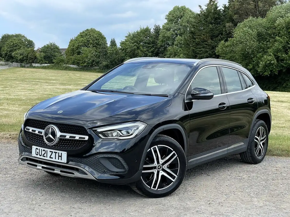 2021-mercedes-benz-gla-class-20d-gla-200d-sport-executive-big-7