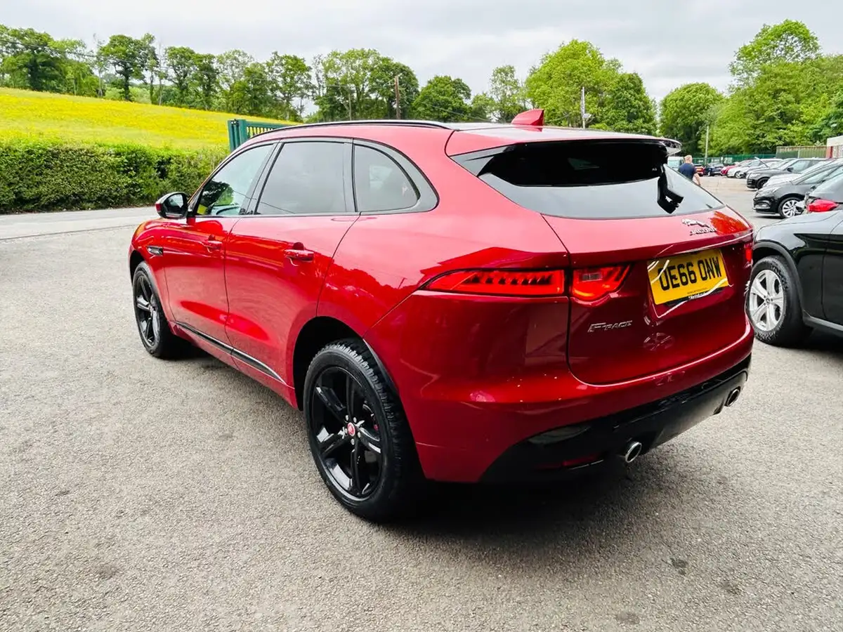 2016-jaguar-f-pace-30td-s-big-6
