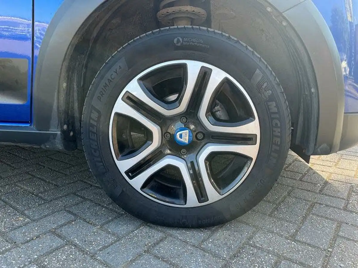 2020-dacia-sandero-stepway-09-tce-se-twenty-big-8