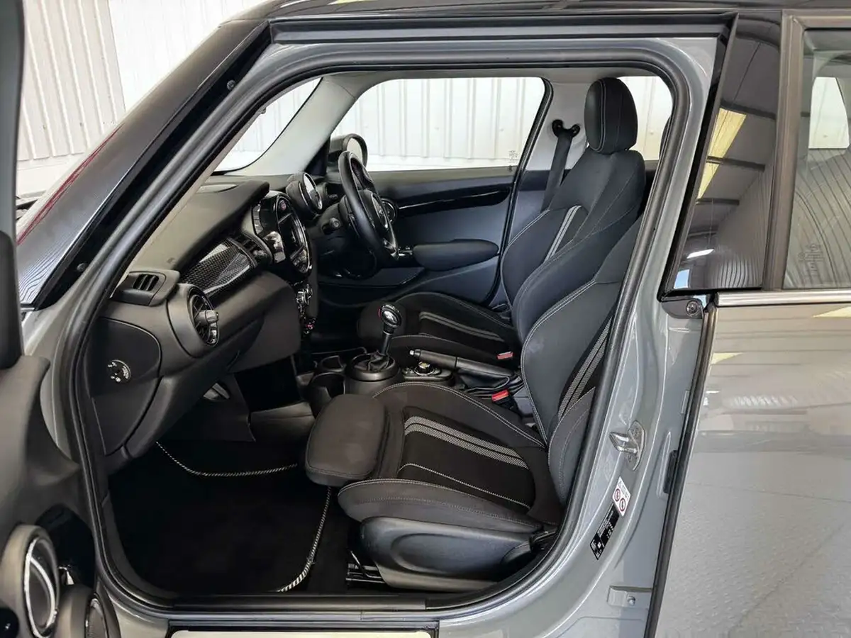 2017-mini-cooper-20-cooper-s-ss-hatchback-5d-sport-auto-big-11