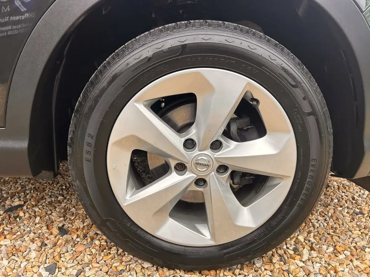2019-nissan-qashqai-13-dig-t-acenta-premium-140ps-big-11