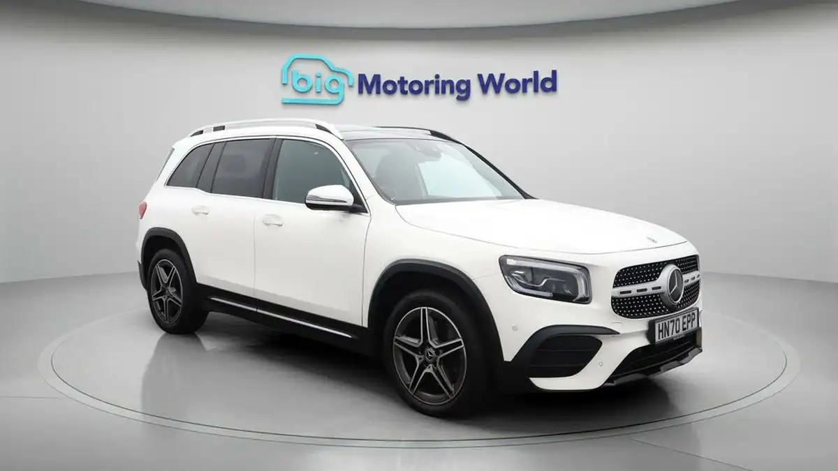2020-mercedes-benz-glb-class-20d-glb220d-amg-line-premium-plus-driving-assistance7-big-1