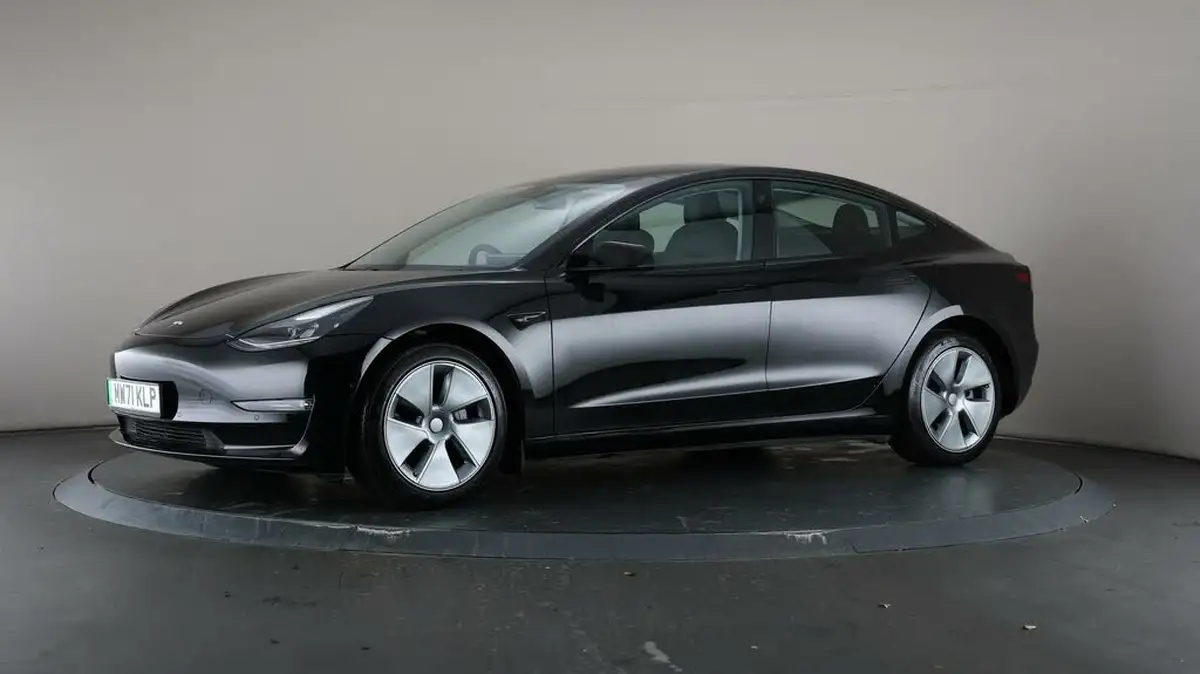 2021-tesla-model-3-e-long-range-awd-big-41
