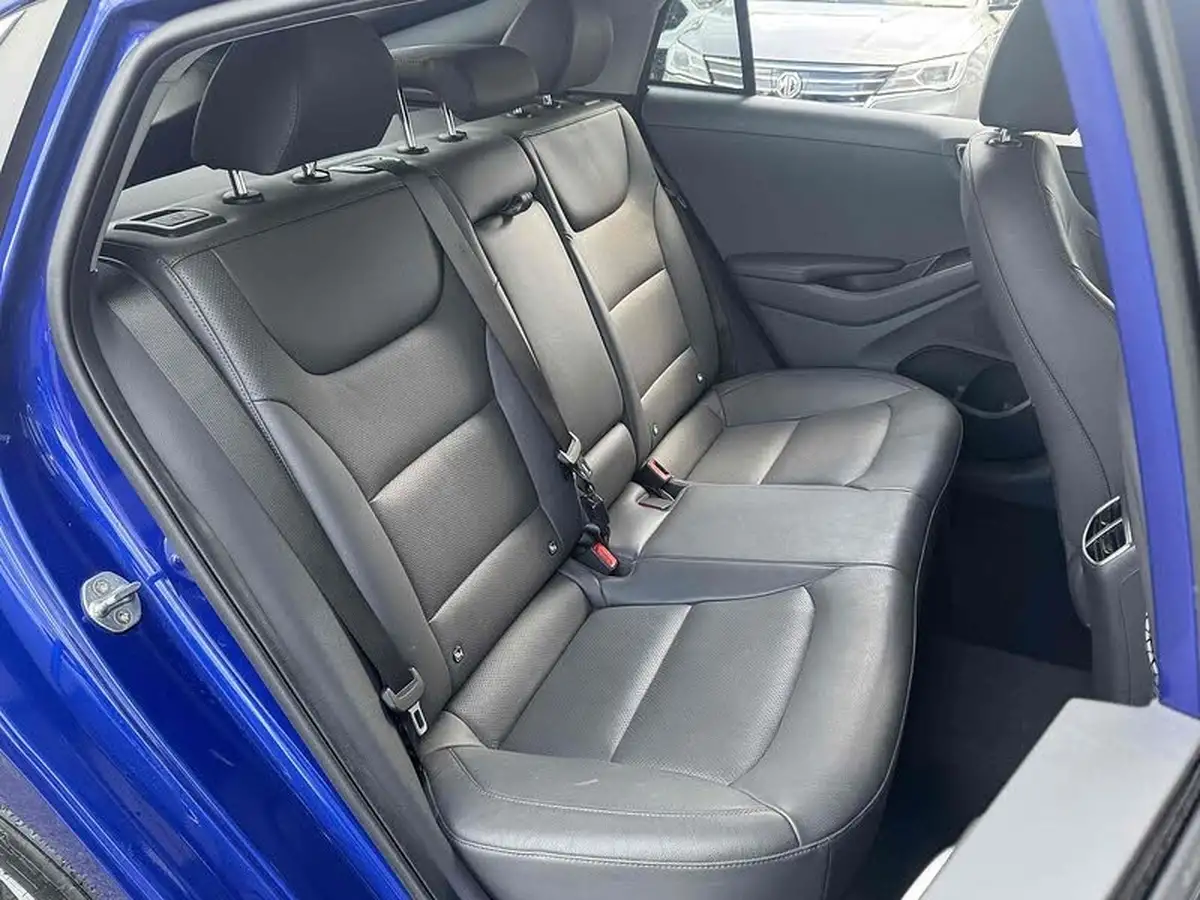 2020-hyundai-ioniq-e-premium-se-electric-100kw-big-24
