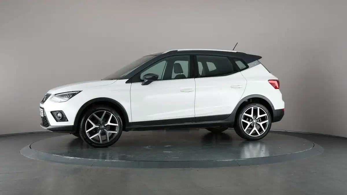 2021-seat-arona-10-tsi-xcellence-lux-110ps-dsg-big-41