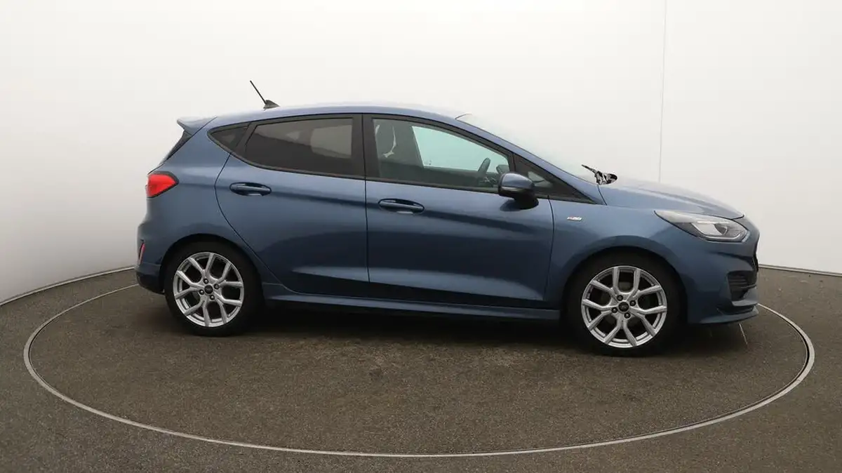 2022-ford-fiesta-10t-st-line-100ps-5d-big-47
