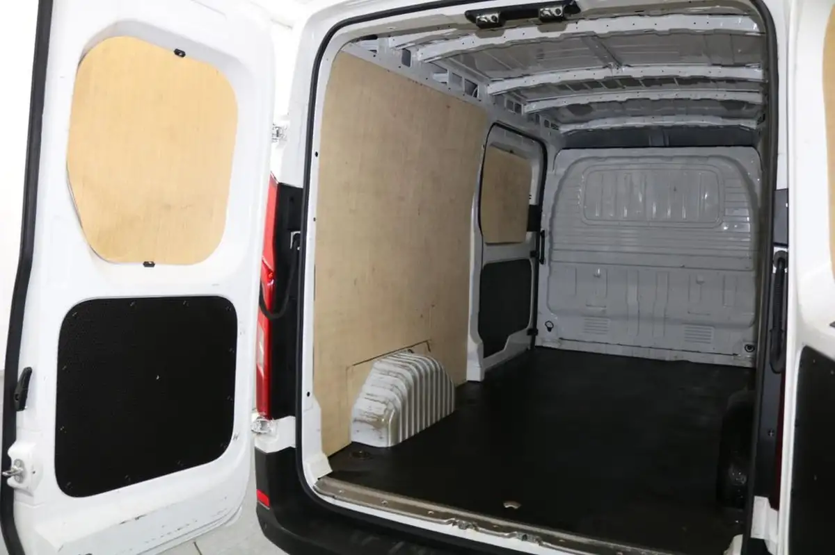2022-maxus-deliver-9-20tdi-l3h2-big-14