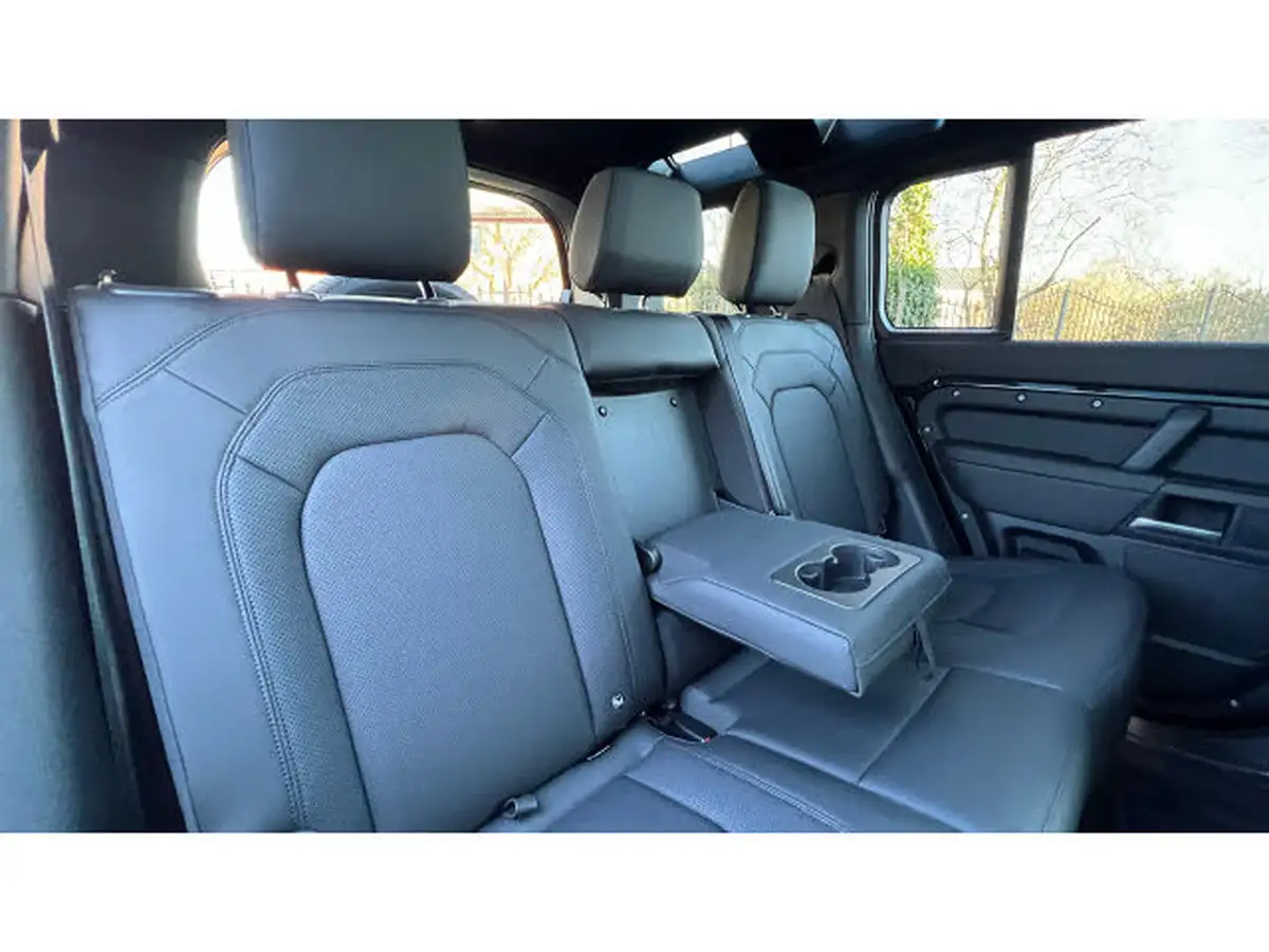2024-land-rover-110-defender-30-d350-x-dynamic-se-big-34