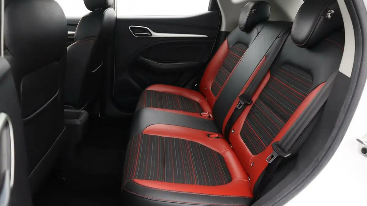 2020-mg-zs-suv-15-vti-tech-limited-edition-106ps-big-15