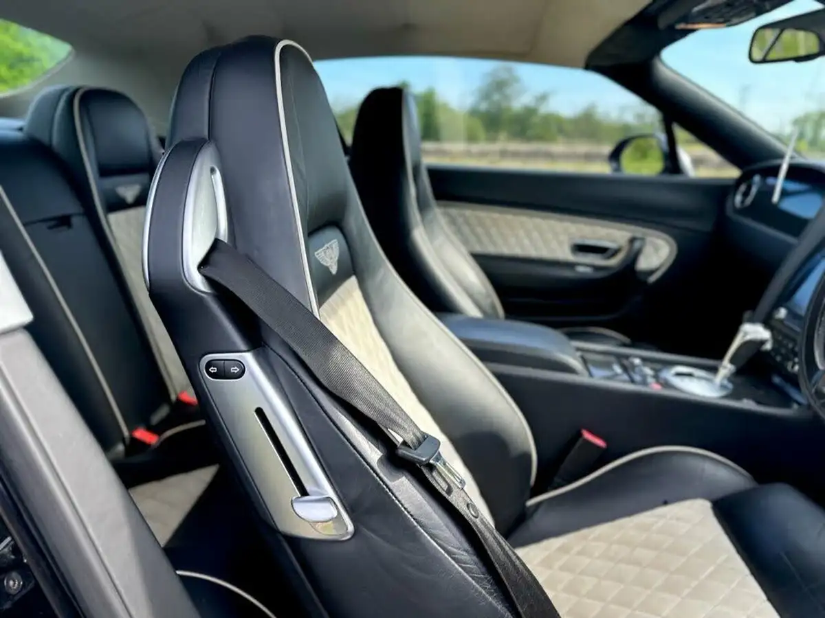 2011-bentley-continental-60-supersports-convertible-auto-big-40