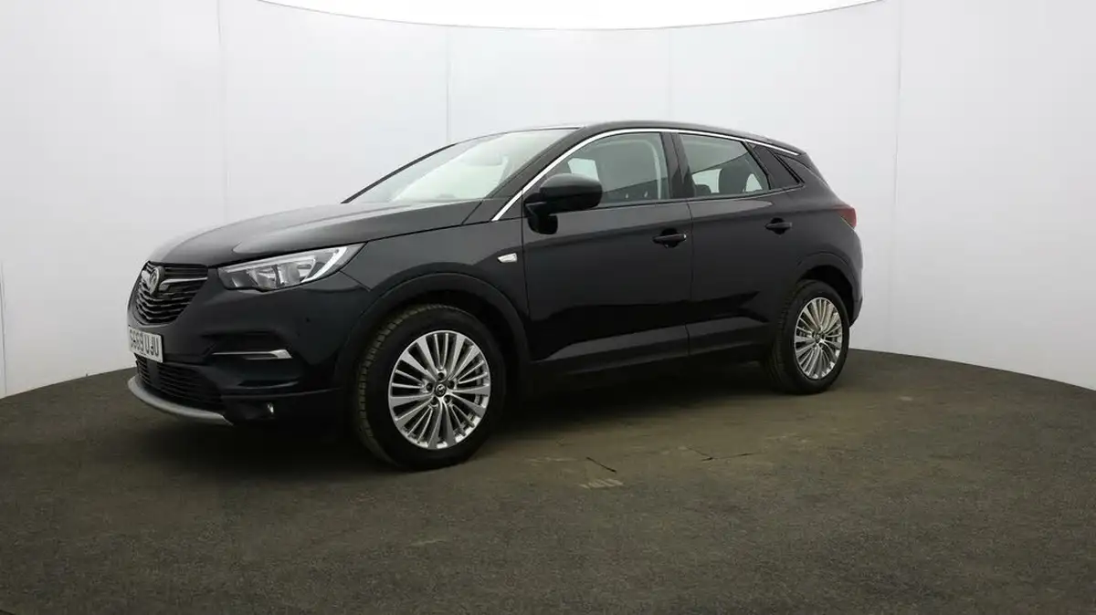 2019-vauxhall-grandland-x-15td-sport-nav-big-34