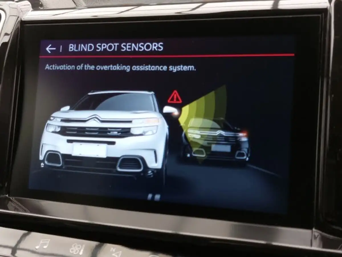 2019-citroen-c5-aircross-16-puretech-flair-big-14