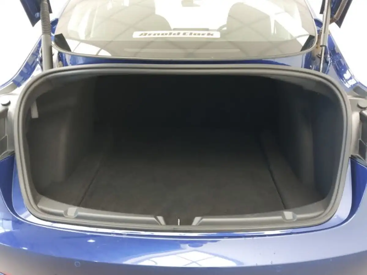 2021-tesla-model-3-e-long-range-4x4-big-7