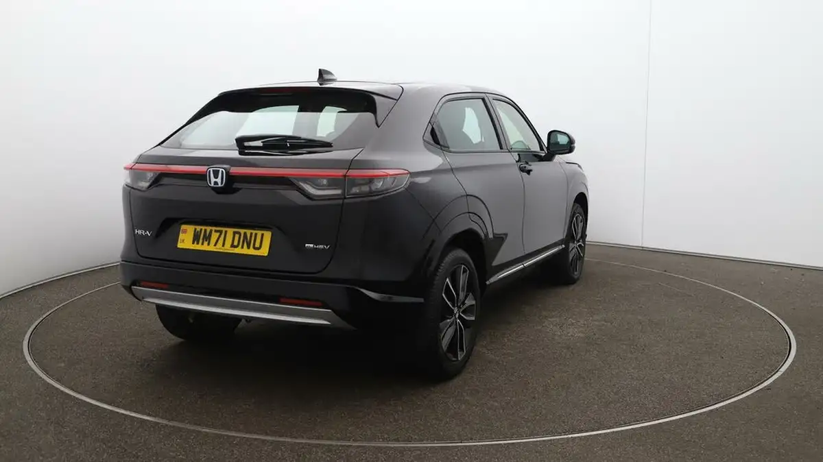 2022-honda-hr-v-15-i-mmd-advance-big-52
