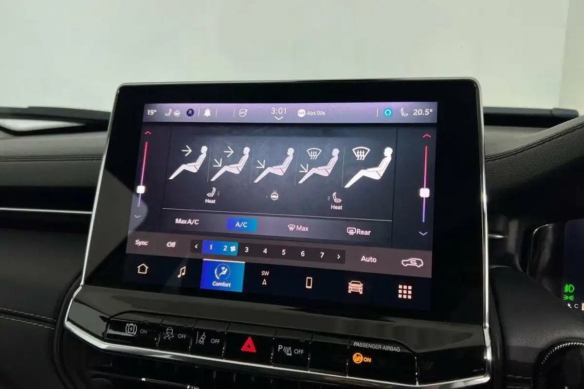2023-jeep-compass-13-gse-s-big-31