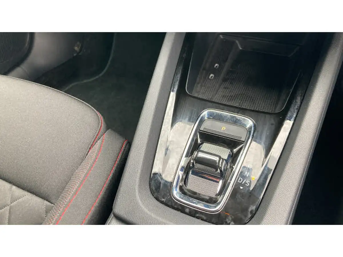 2024-skoda-octavia-20-tsi-vrs-245ps-hatchback-dsg-big-13