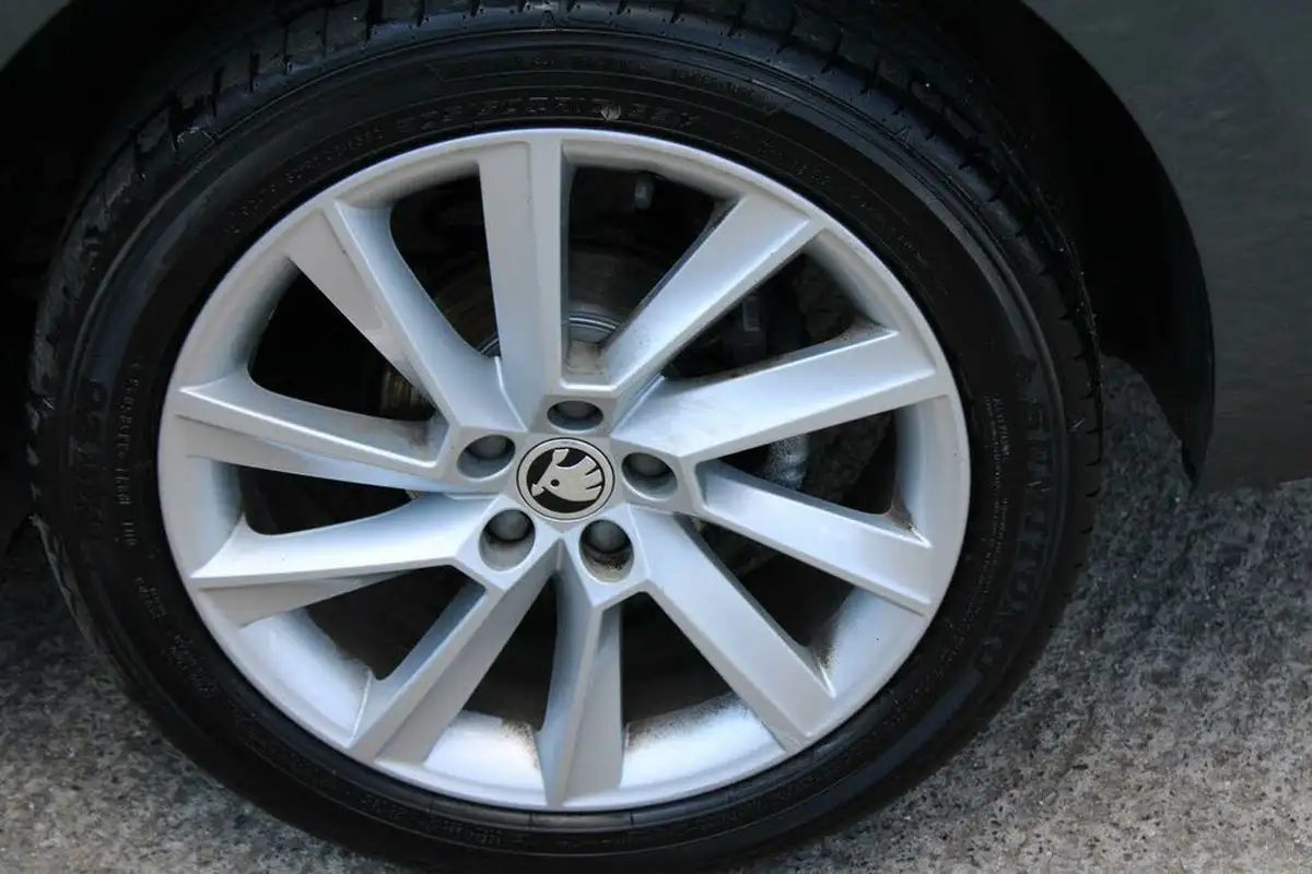 2021-skoda-scala-15-tsi-se-l-big-19