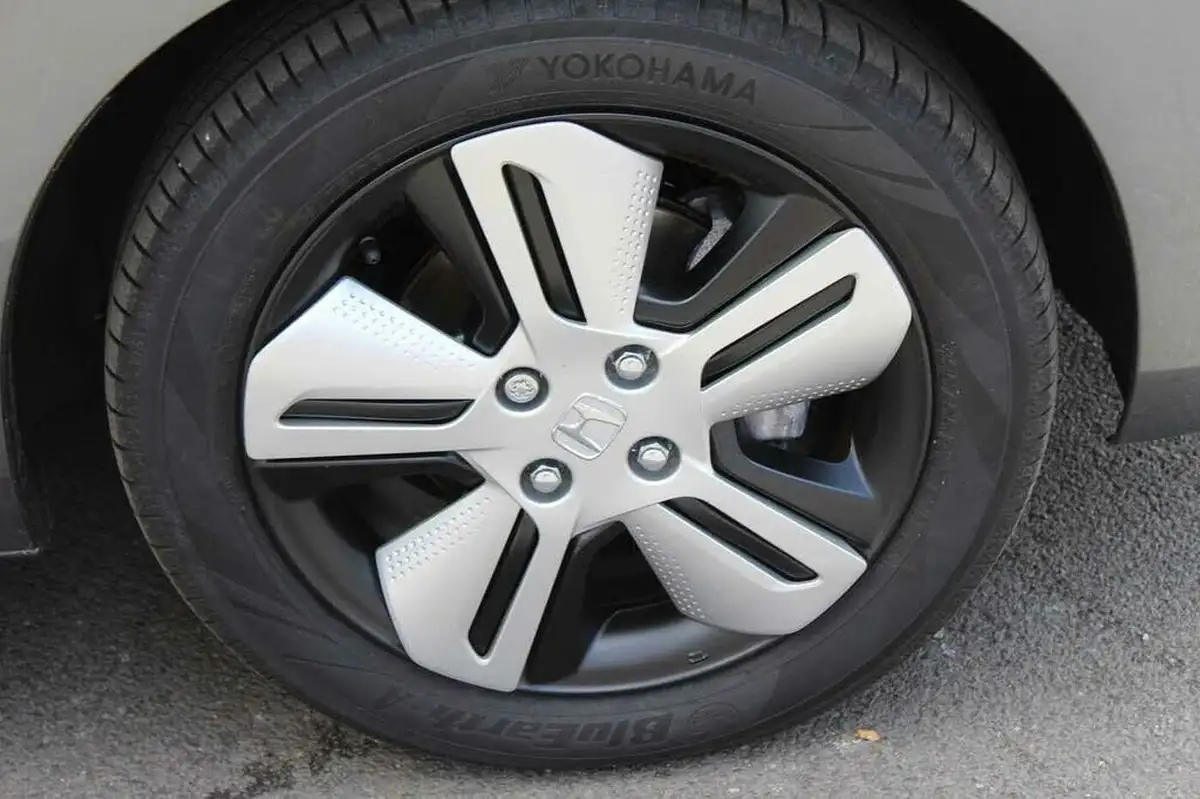 2021-honda-jazz-15-i-mmd-ex-107ps-big-13