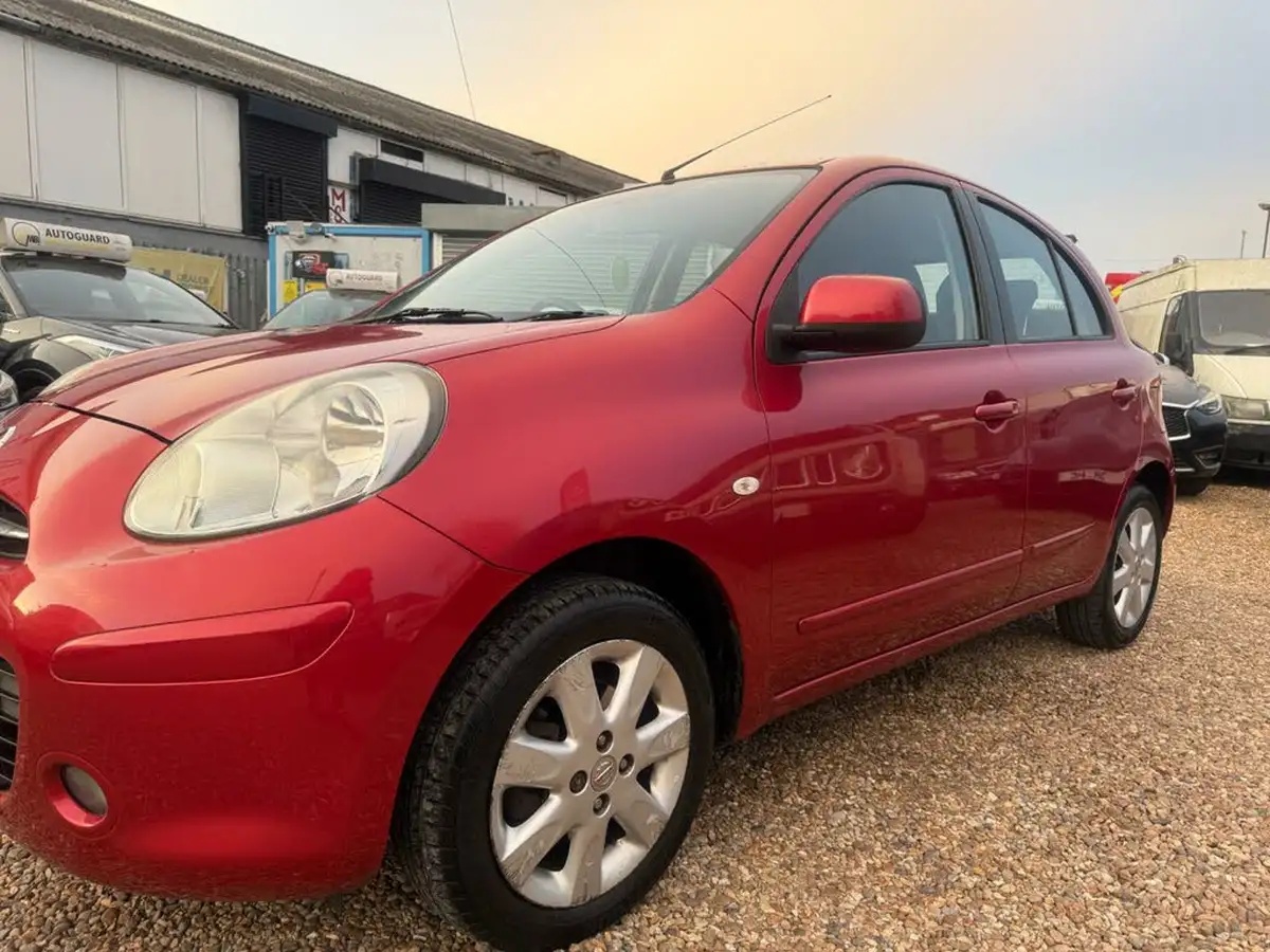 2012-nissan-micra-12-acenta-97bhp-5d-1198cc-cvt-big-9