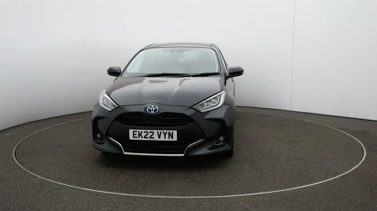 2022-toyota-yaris-15-vvt-i-excel-big-37