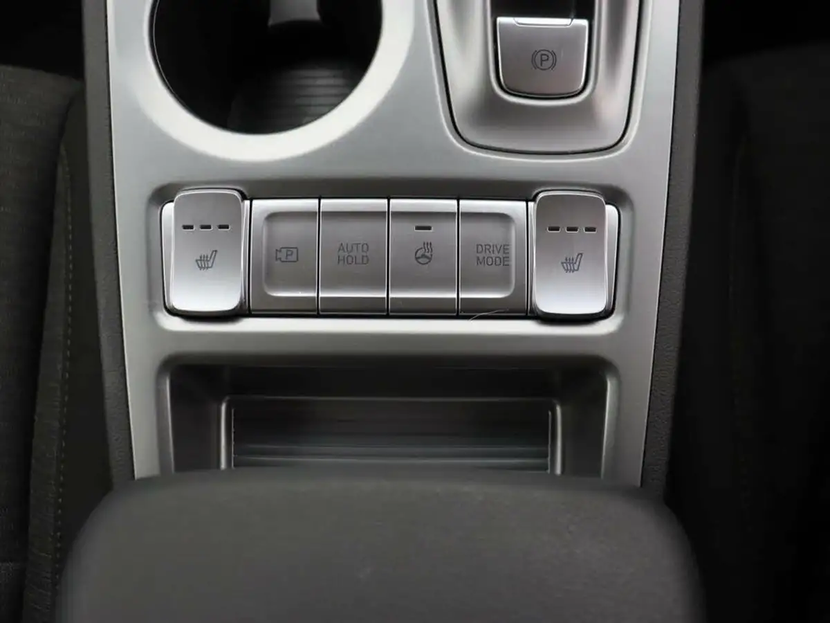 2022-hyundai-kona-e-premium-204ps-64kwh-7kw-obc-big-36